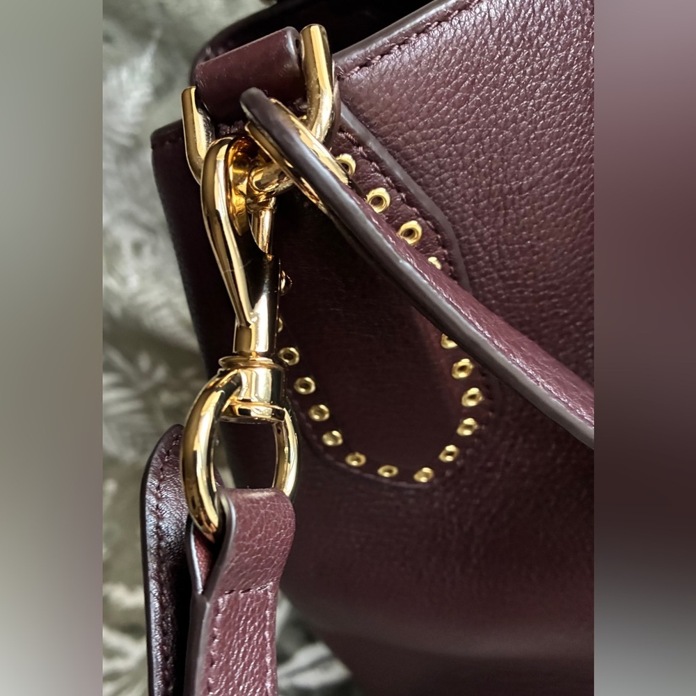 MICHAEL KORS Bag,Authentic Michael Kors Brooklyn Leather Shoulder Bag. - Picture 12 of 16